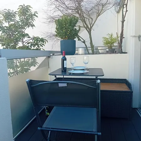 Terrasse Daumesnil * Paris